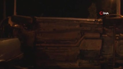 Hurdaya Dönen Araçlardan Emniyet Kemeri Sayesinde Burunları Bile Kanamadan Çıktılar