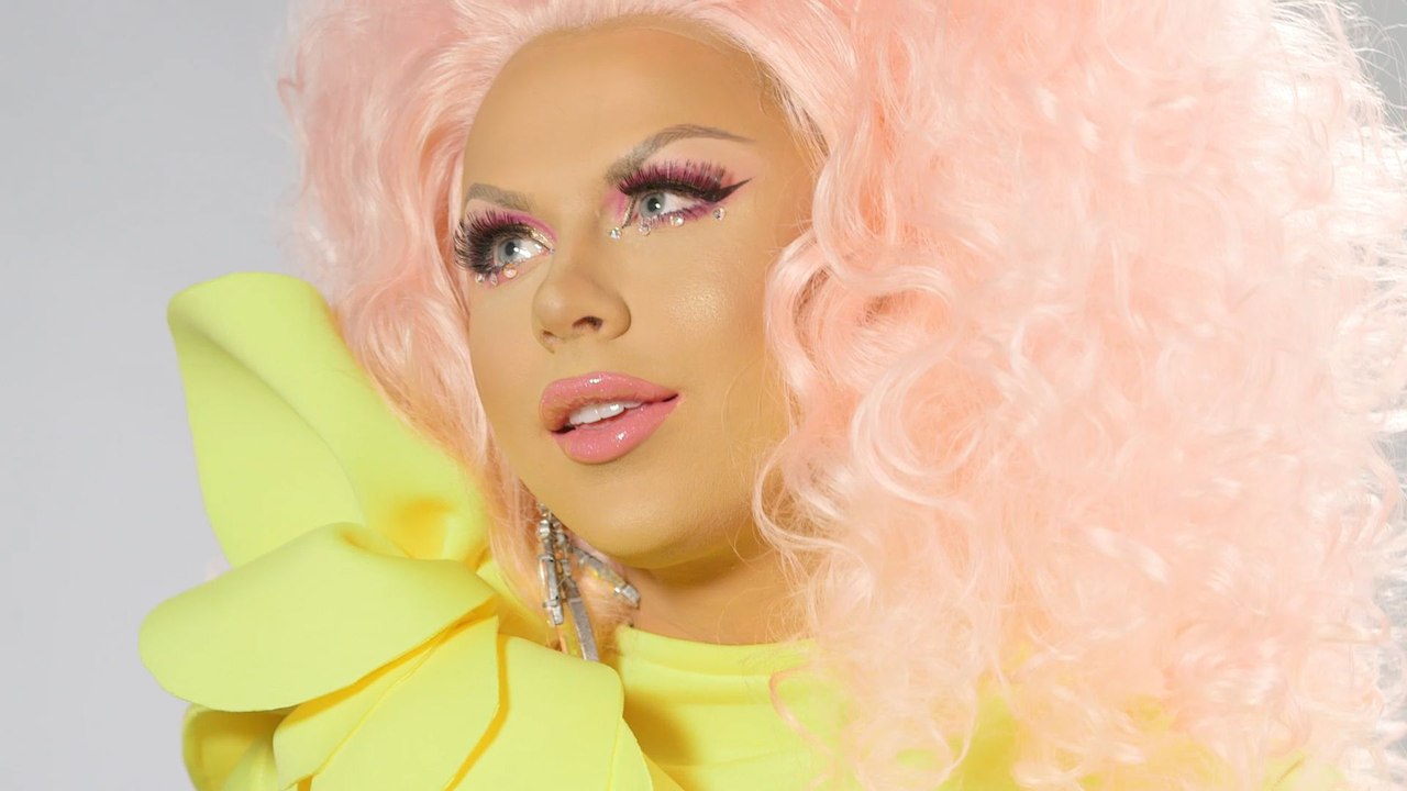 Cosmo Queens Farrah Moan