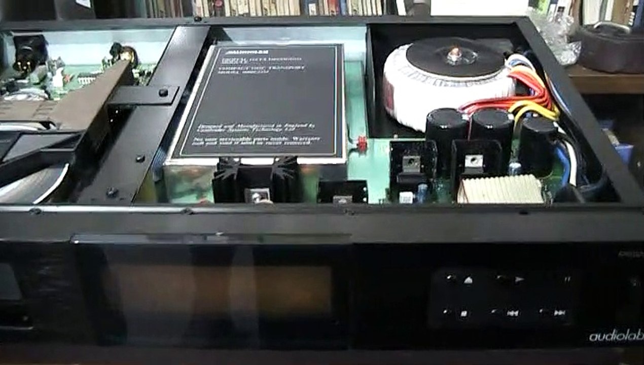 lungyim~Audiolab 8000CDM CD Transport