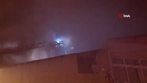 Ümraniye'de İki Katlı Binanın Çatısında Çıkan Yangın Korkuttu
