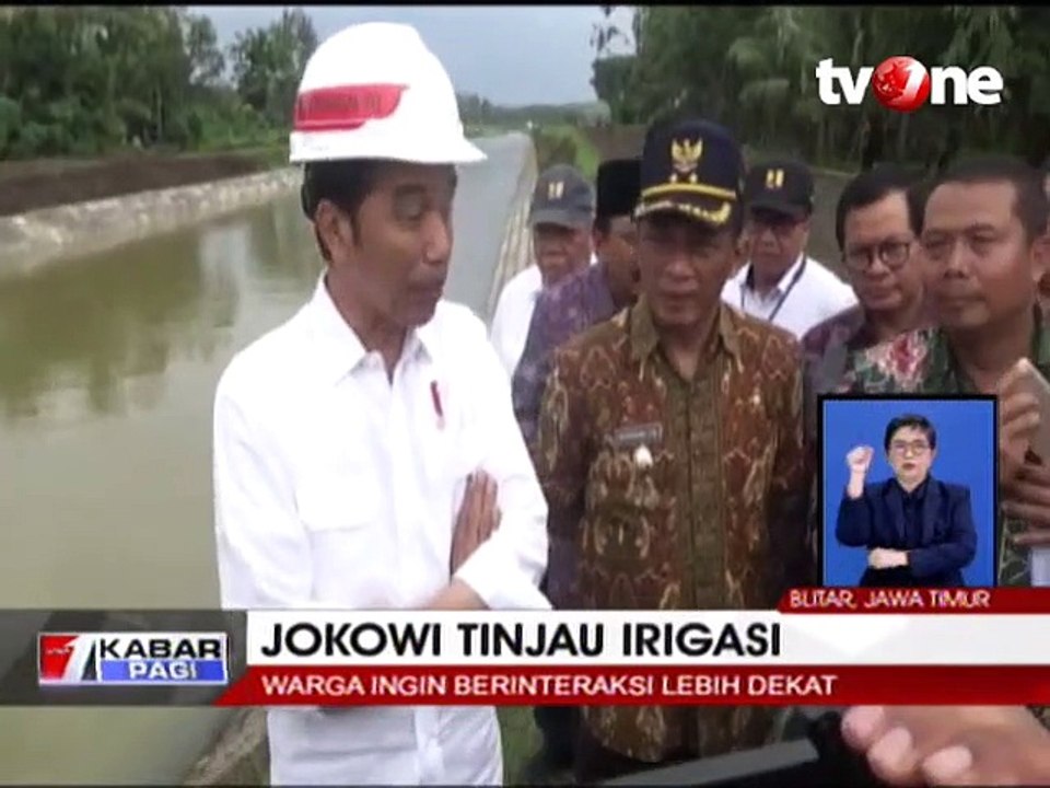 Blusukan, Jokowi Tinjau Irigasi Lodoyo dan Pengendali Banjir