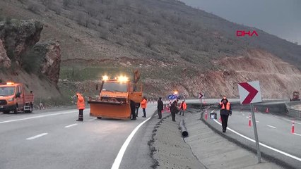 Şanlıurfa Nisibi Köprüsündeki Yolda Çökme Meydana Geldi