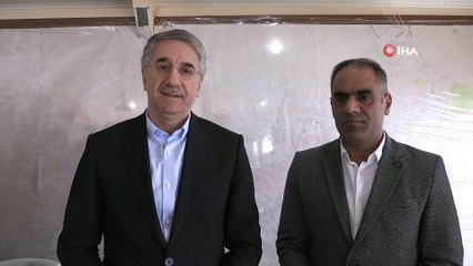 Belediye Başkanı Yanılmaz, örnek işçiyi altınla ödüllendirdi