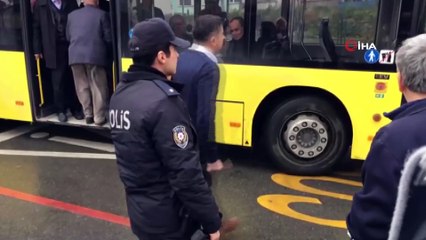 Belediye otobüsünde yumruklar havada uçtu... Yolcu otobüs şoförünü böyle darp etti