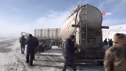 Erzurum'da 10 Aracın Karıştığı Zincirleme Trafik Kazası: 1 Ölü