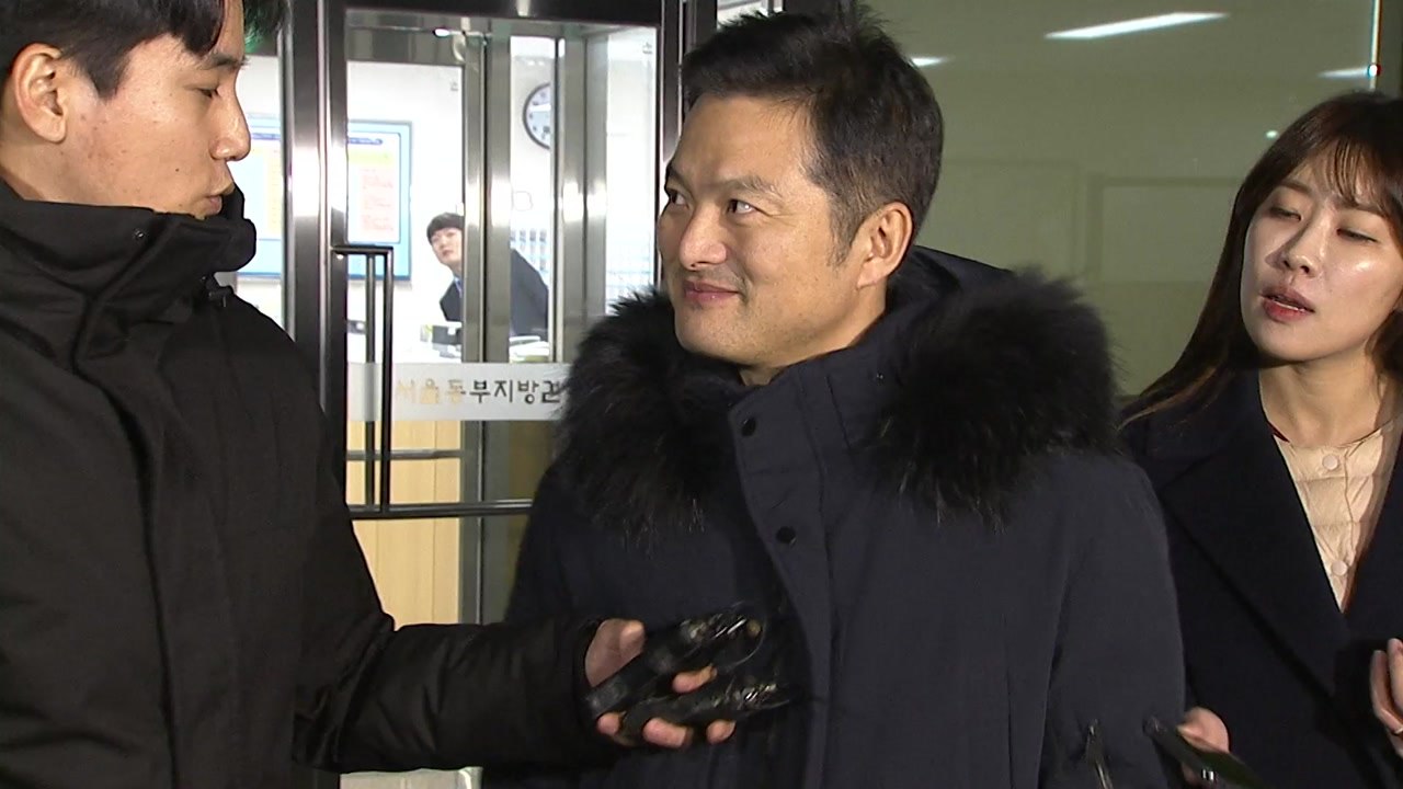 "김태우 추가 소환 방침"...'투트랙' 수사 속도 / YTN