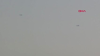 Suriye ABD Helikopterlerinden Menbiç Sınırında Devriye Uçuşu-Tamamı