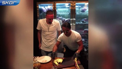 Ribery Nusret'te altın antrikot  yedi