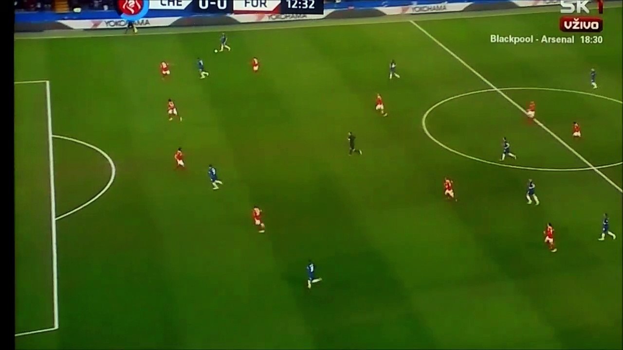 Luke Steel fantastic point blank save vs Alvaro Morata!
