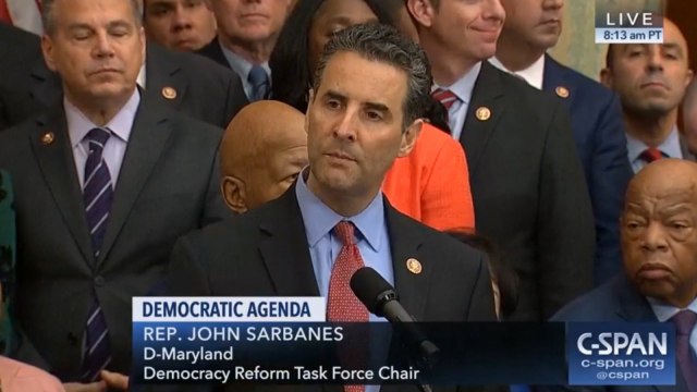 House Democrats Propose Anti-Corruption Bill 'For The People'