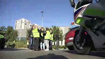 À Nice, des "gilets jaunes" perturbent la circulation