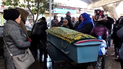 Genç gazeteci kadın amansız hastalığa yenik düştü