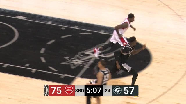 Amida Brimah throws down the alley-oop!