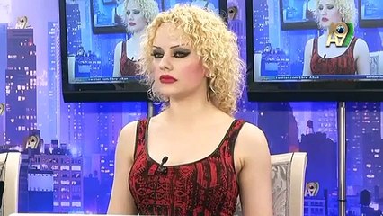 DERİN DEKOLTELİ KEDİCİK EBRU BAKIN NE ANLATIYOR
