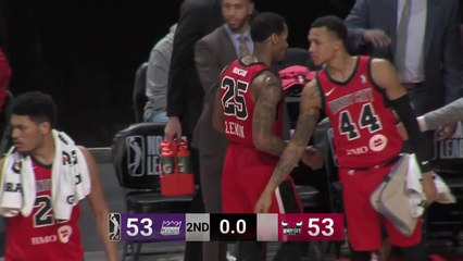 Walter Lemon Jr. sinks the shot at the buzzer