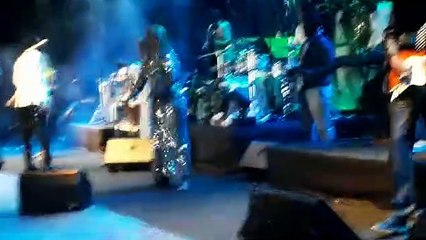 Thiamas se lâche sur scène au CICES de Youssou Ndour