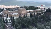 Aydos Kalesi'nde Kartpostallık Kar Manzarası
