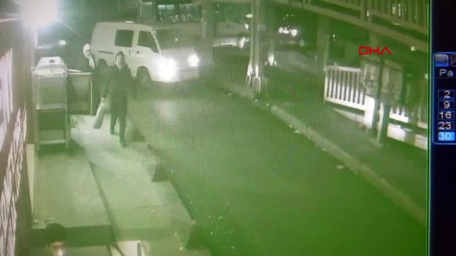 Sürücülerin inatlaşması kazayla sonuçlandı