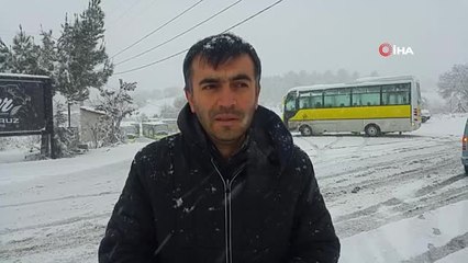 Karda Kontrolden Çıkan Süt Tankeri Yolu Kapattı