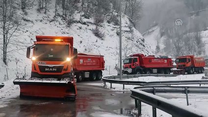 Kar yağışı etkili oluyor - BOLU
