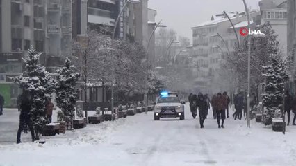 Bolu Kent Merkezi Beyaza Büründü