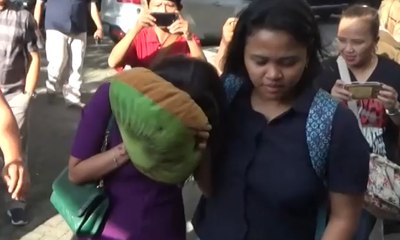 Membongkar Prostitusi "Online" di Kalangan Artis