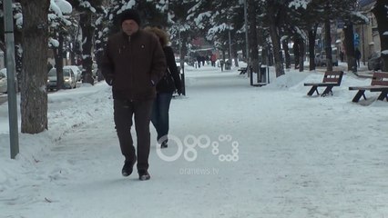 Ora News -Ditët e ftohta nuk do të ikin ende! Parashikimi për javën në vijim