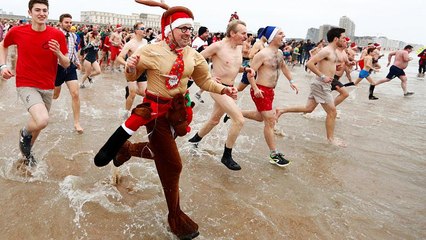 Eisig: Neujahrsschwimmen im belgischen Ostende trotz kalter Temperaturen