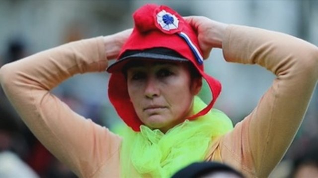 Manifestaciones de chalecos amarillos mujeres en Francia sin violencia