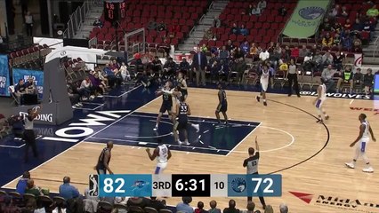 Deonte Burton (18 points) Highlights vs. Iowa Wolves