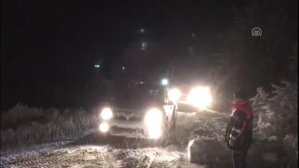 Yaylaya Giden 4 Kişi Karda Mahsur Kaldı