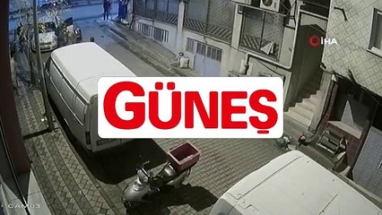 Sultangazi’de ‘yan baktın’ tartışmasında silahını çekti