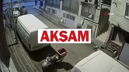 Akılalmaz olay... Silah çeken şahsa böyle kafa tuttu