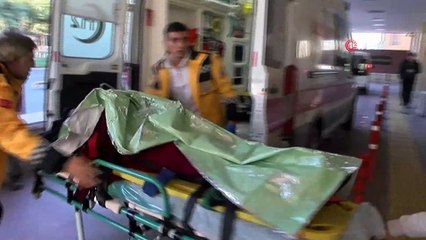 Öğrenci sevisi ile işçi servisi çarpıştı: Ölü ve yaralılar var