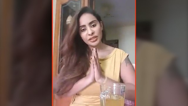 Sri Reddy Talks About Her Guru & Philosophy | Filmibeat Telugu