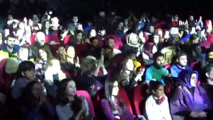 - Bora Duran Batman’da sahne aldı