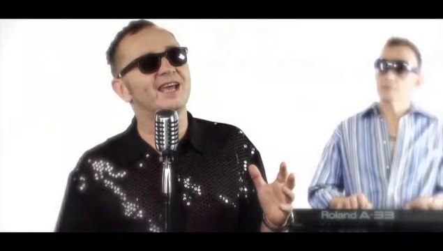 Kabaret Pod Wyrwigroszem - Przez kredyty frankowe