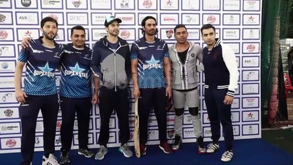 Arbaaz Khan with Gf, Aditya Thackeray and Many Others Celebs Attend The Super Star Cricket