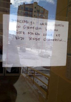Yeni Aldığı Ayakkabısını Çalınan Vatandaş, Hırsıza Beddualı Not Yazdı