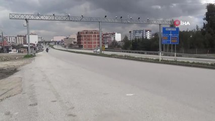 Direksiyon Hakimiyeti Kaybolan Otomobil Önce Refüje, Sonra Yol Kenarındaki Çocuğu Ezdi