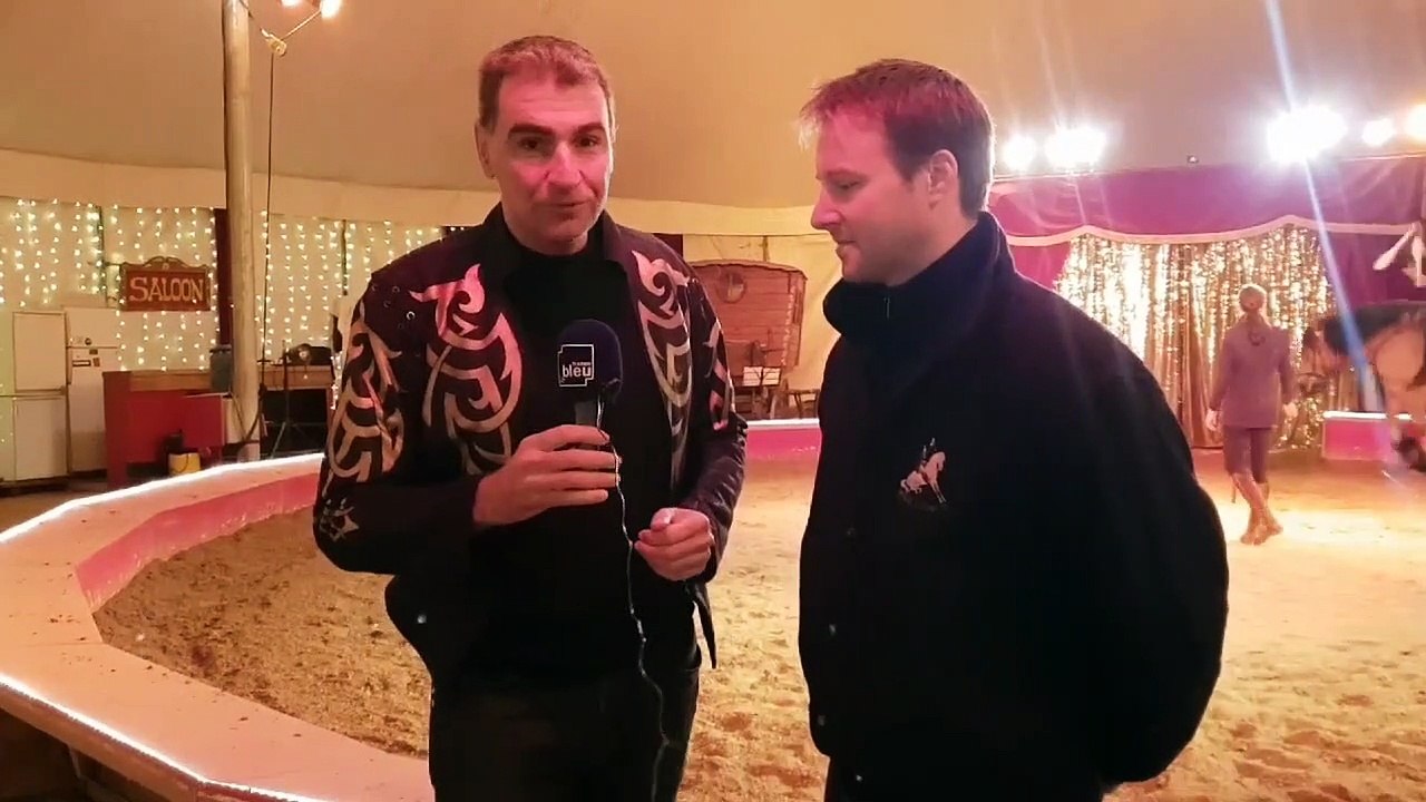 Jonglage à cheval avec le Cirko Galop