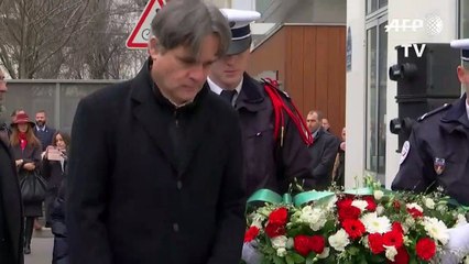 Attentats de Charlie Hebdo en 2015, hommages devant ses bureaux