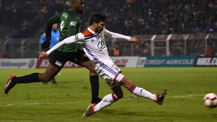 Lyon - Genesio sur Terrier : "Il a tout pour être un futur très grand attaquant"
