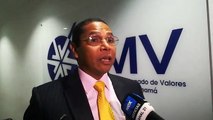 Rubén Castrejo hace denuncia ante la Superintendencia del Mercado de Valores de Panamá