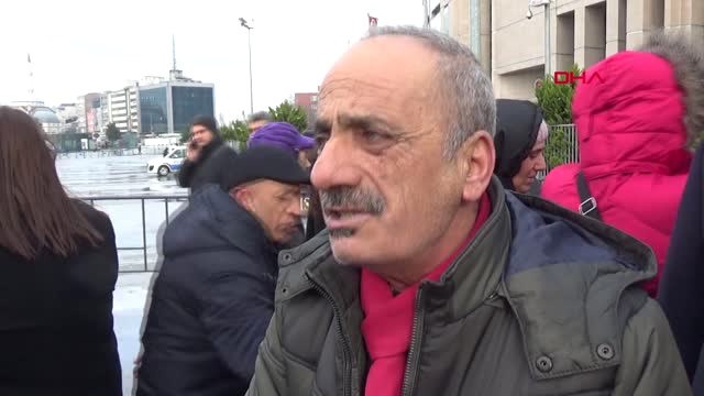 İstanbul- Eren Erdem'e Tahliye Kararının Ardından Adliye Önünde Açıklama