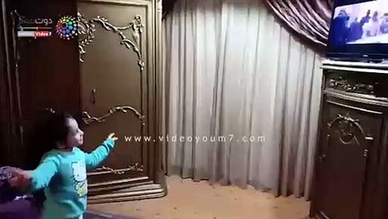 "رمضان" يسرق قلوب الصغار.. طفلة 4 سنوات ترقص على "مافيا"