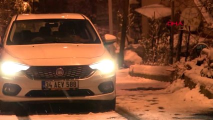 İstanbul'da Kar Yağışı Gece de Etkili Oldu- Ek Görüntü