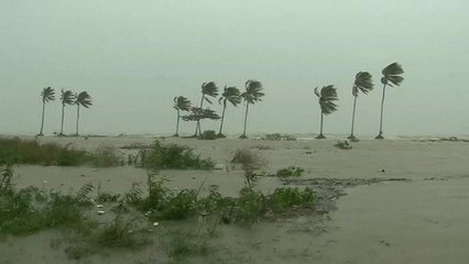 Damage as tropical storm hits Thailand's east coast