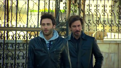 Kazım, Korkut'u görmezden geliyor - Bir Aşk Hikayesi 1. Bölüm