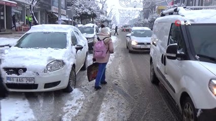 Düzce'de Eğitime Kar Engeli